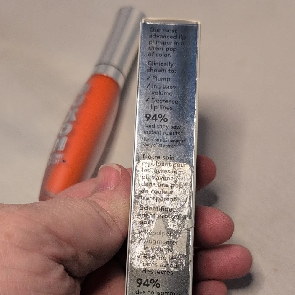 Buxom Plump Shot Collagen Infused Lip Serum in Koral Kiss